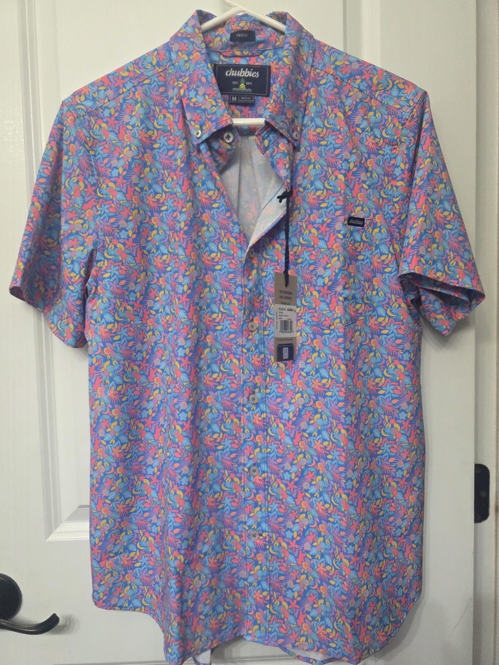 Chubbies Men’s Short Sleeve Floral Button-Up Shirt in Multicolor